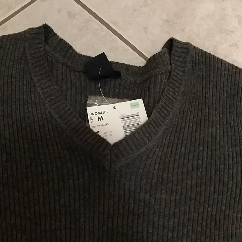 Basic Edition Rib V Neck Sweater Size M - Picture 6 of 6